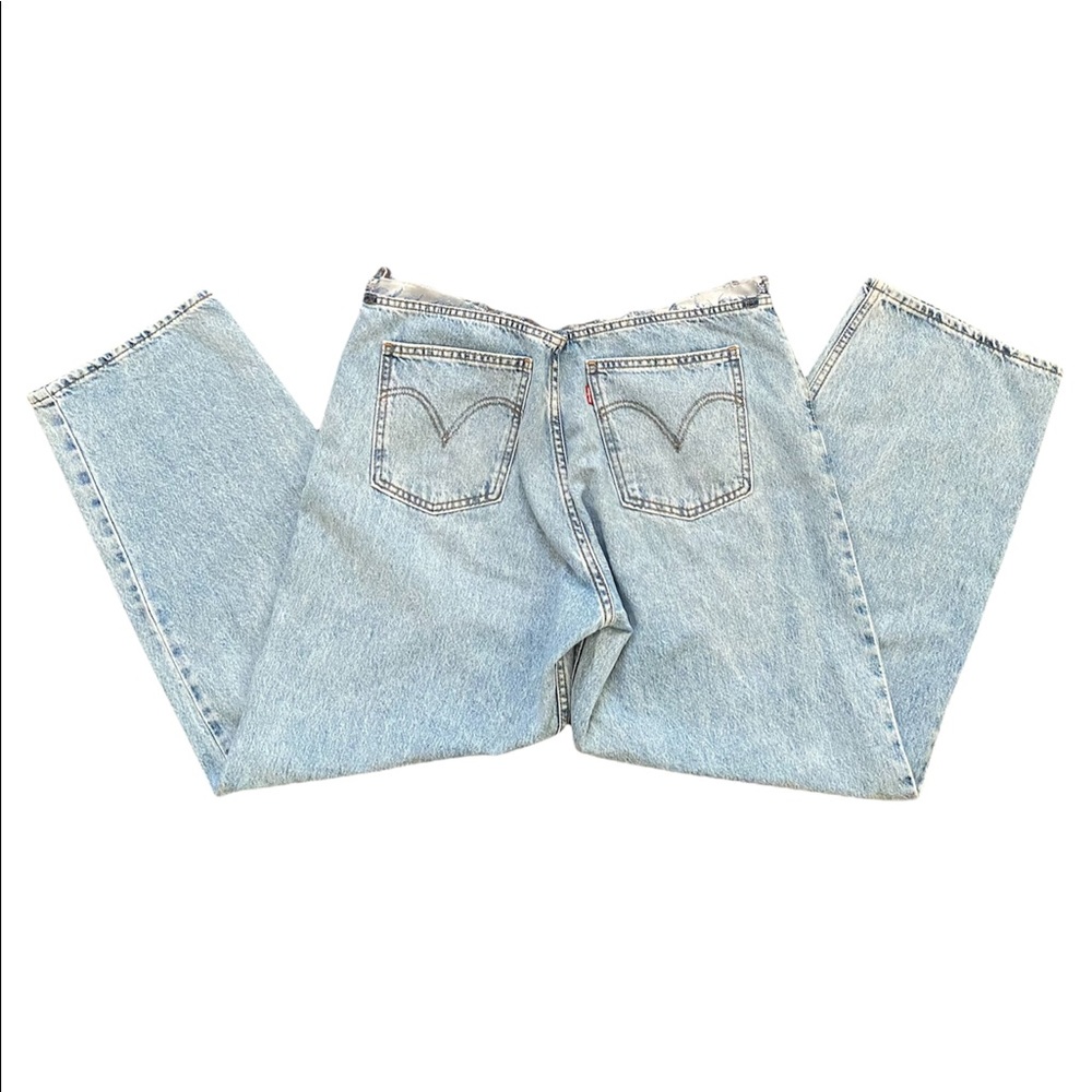 90s distressed mom jeans